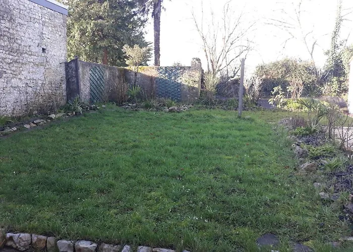 L'ancienne Forgerie De Mere Eglise *