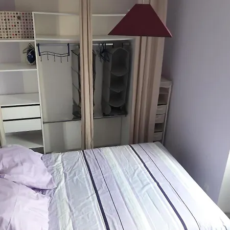 Holiday home L'ancienne Forgerie De Mere Eglise *