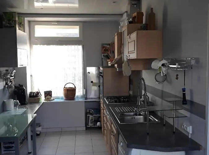 Holiday home L'ancienne Forgerie De Mere Eglise